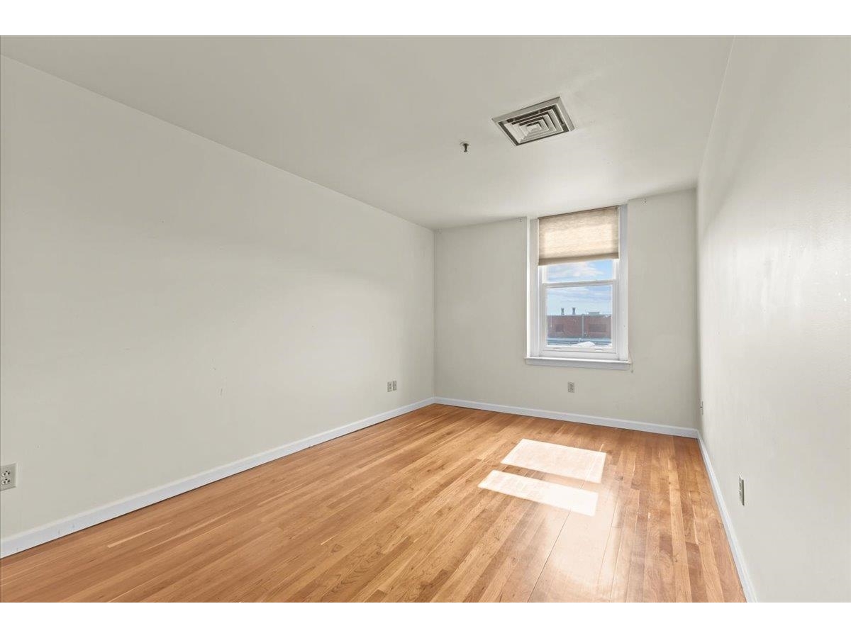 131 Main Street, Unit 302