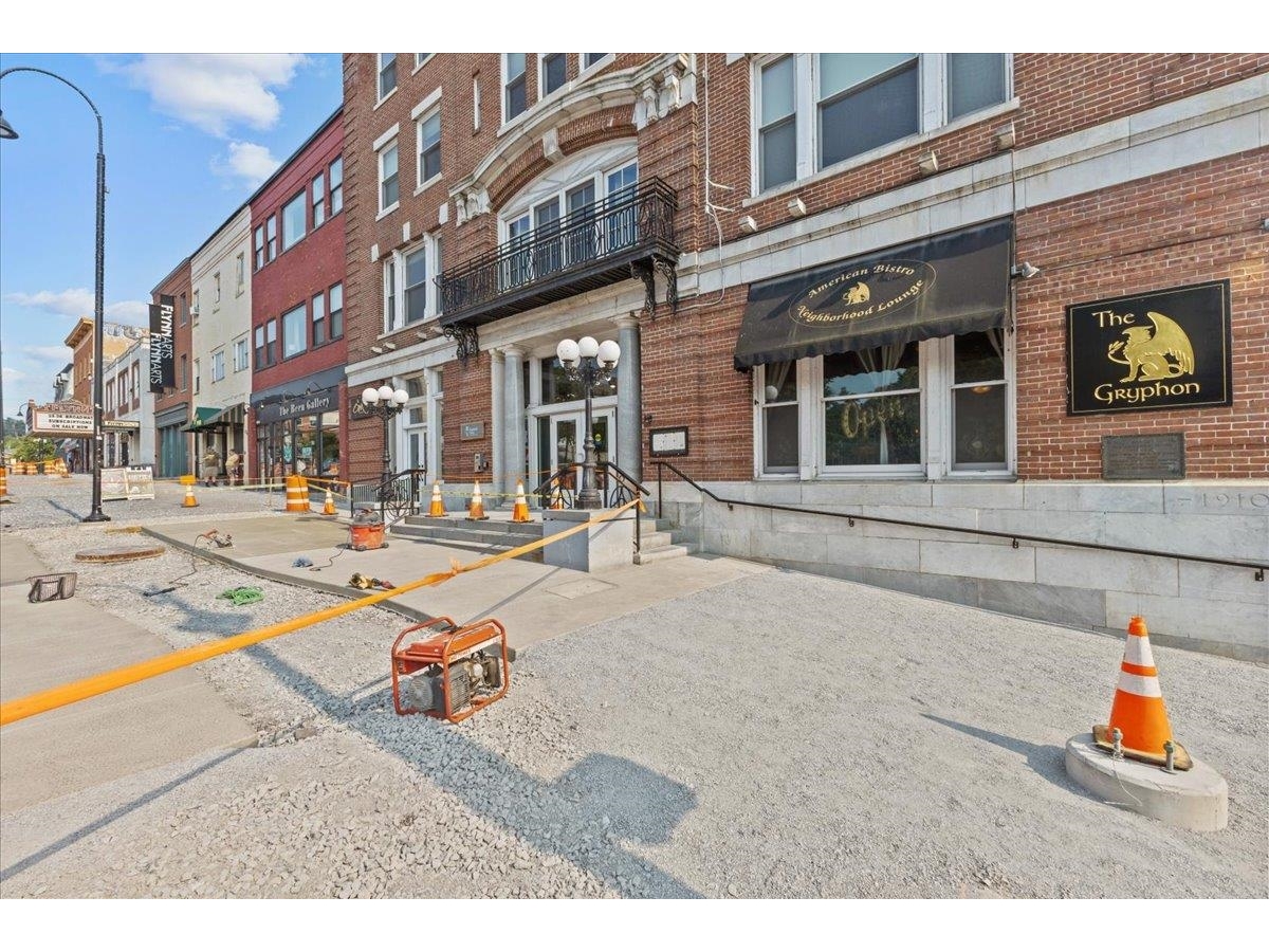 131 Main Street, Unit 302