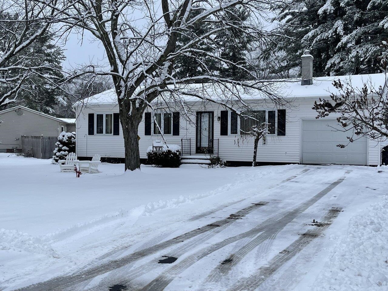 131 Woodcrest Circle