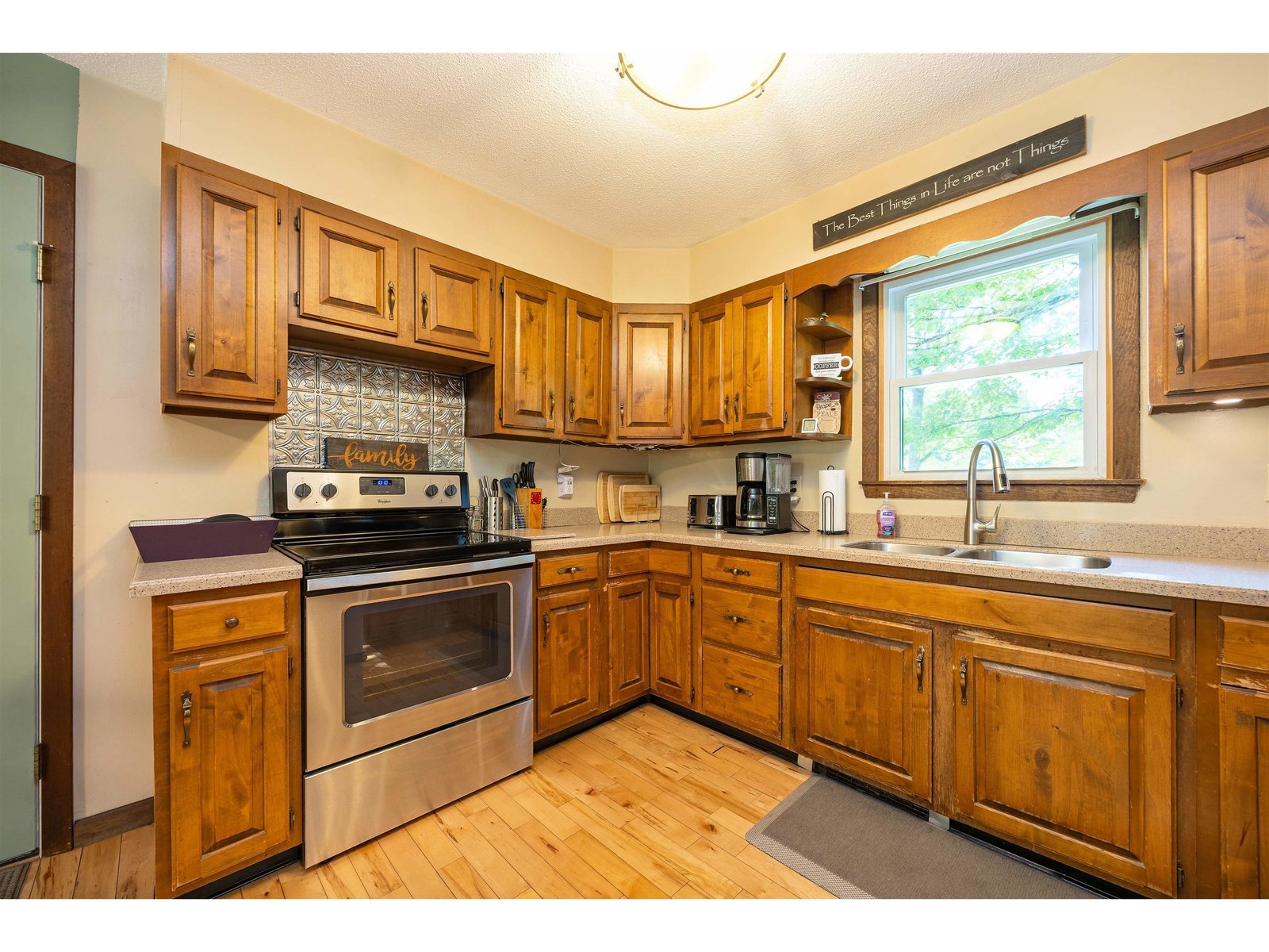 1316 Kittredge Road
