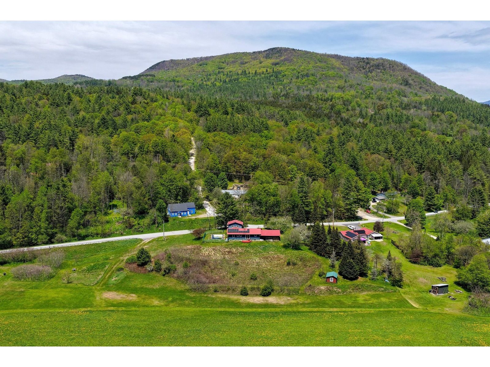 1319 Brandon Mountain Road