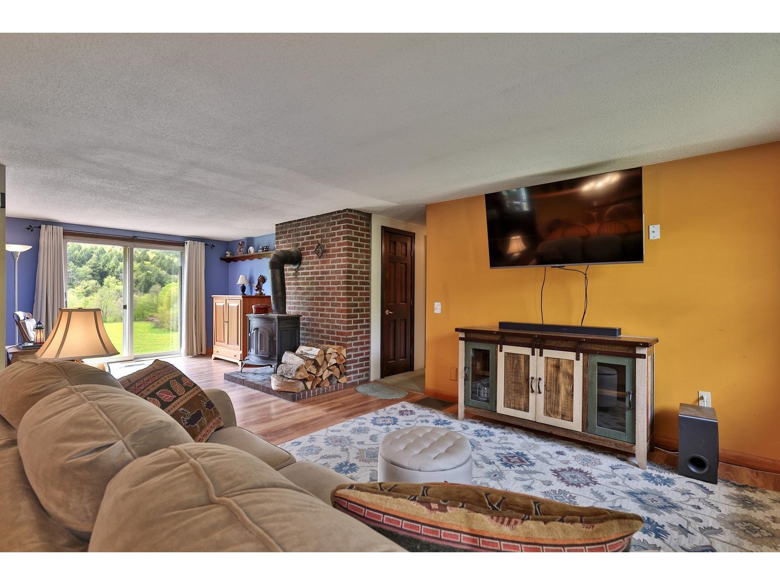 1319 Brandon Mountain Road