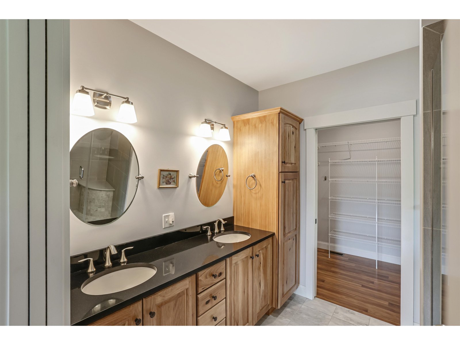 Pimary Bedroom Ensuite