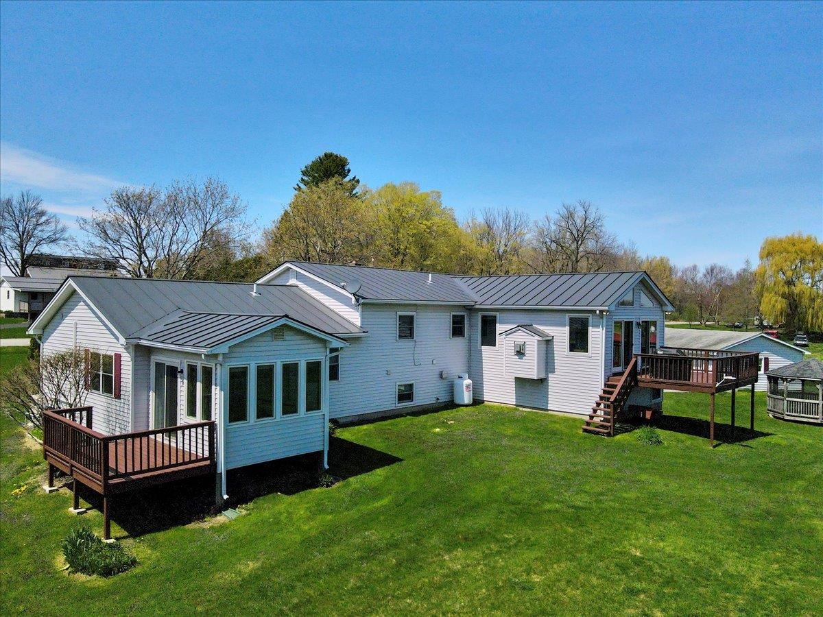 132 East Shore South