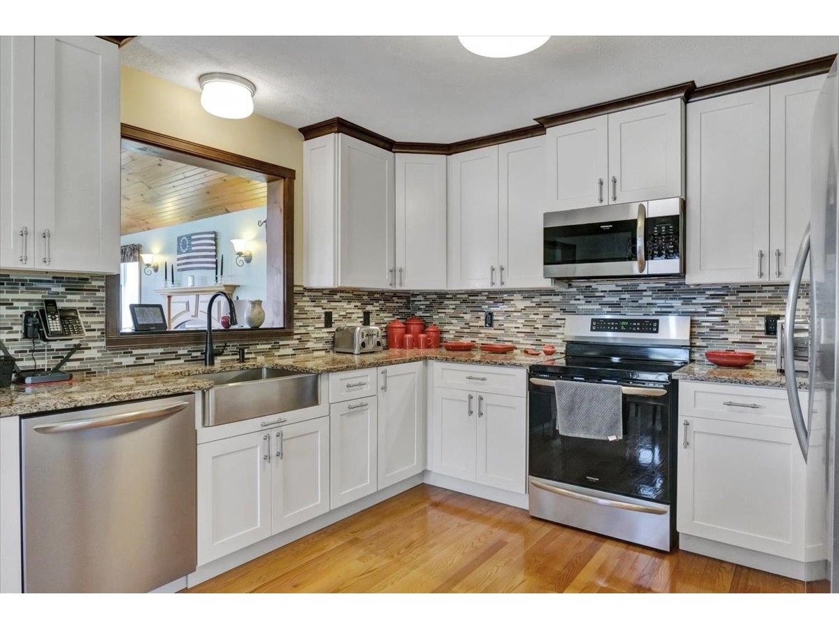 132 East Shore South