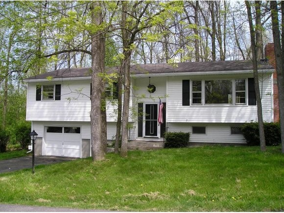 132 Lakeview Dr