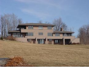 132 Ledgewood Dr