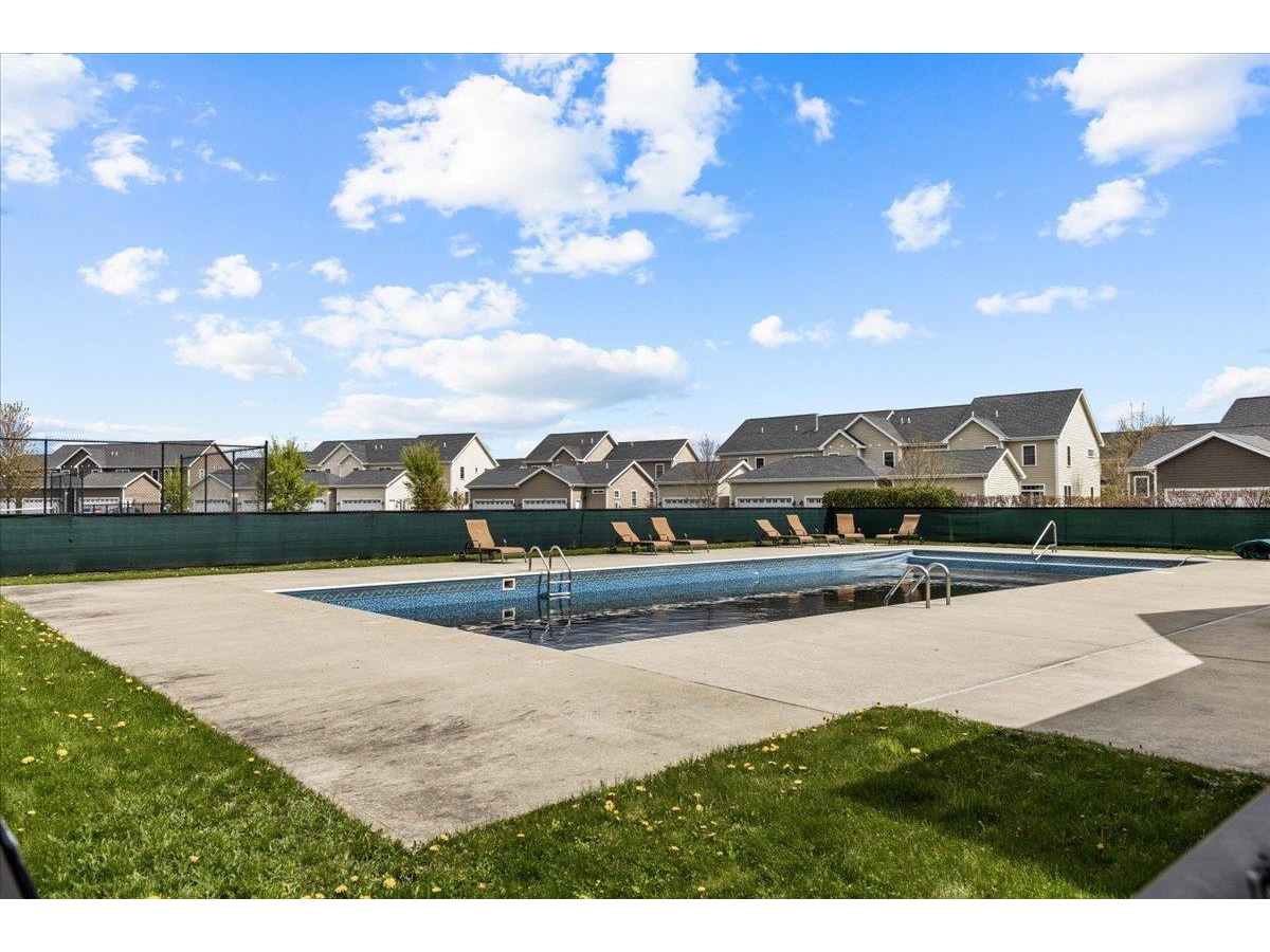 132 Stillwater Lane, Unit 7