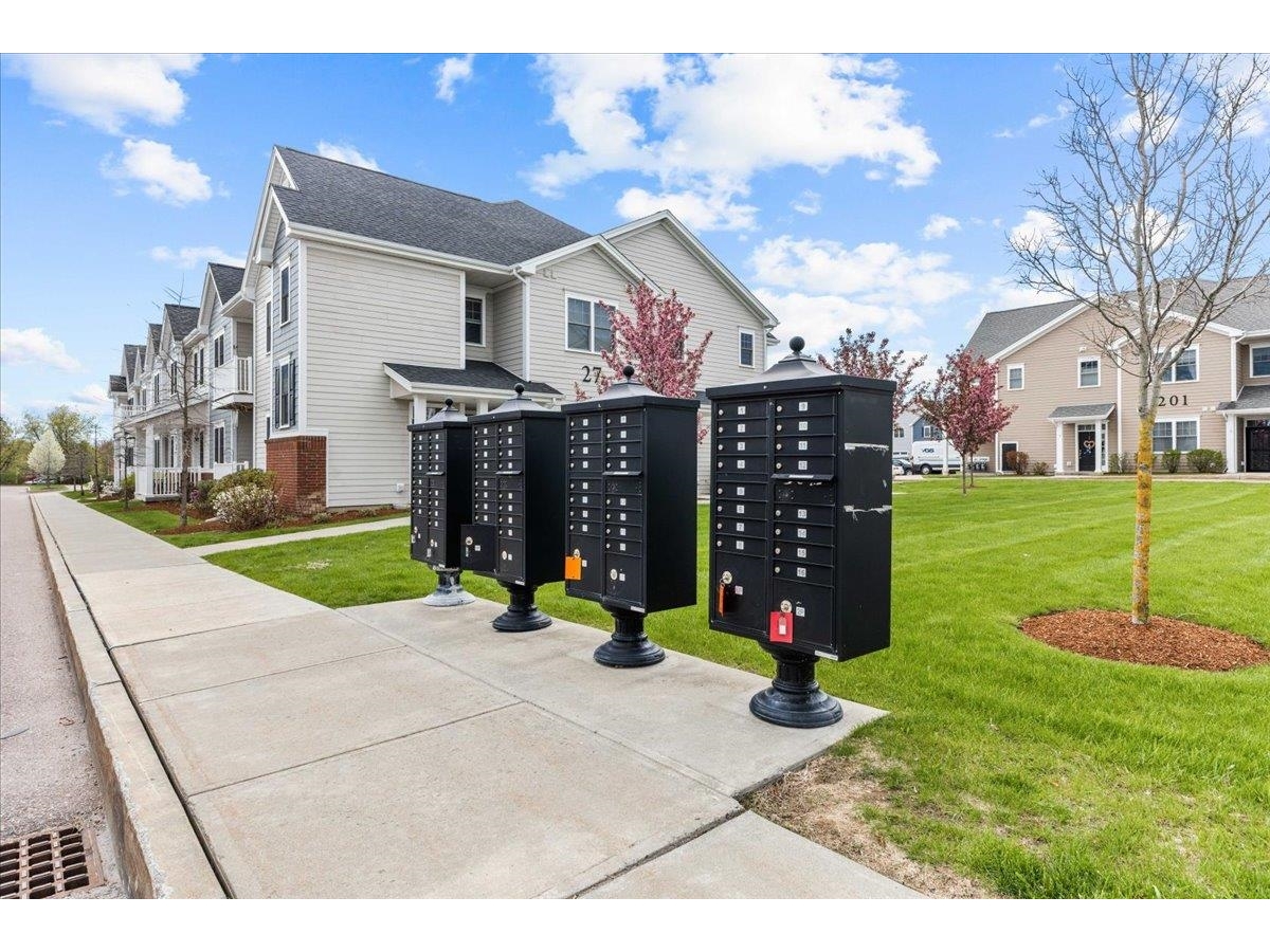 132 Stillwater Lane, Unit 7
