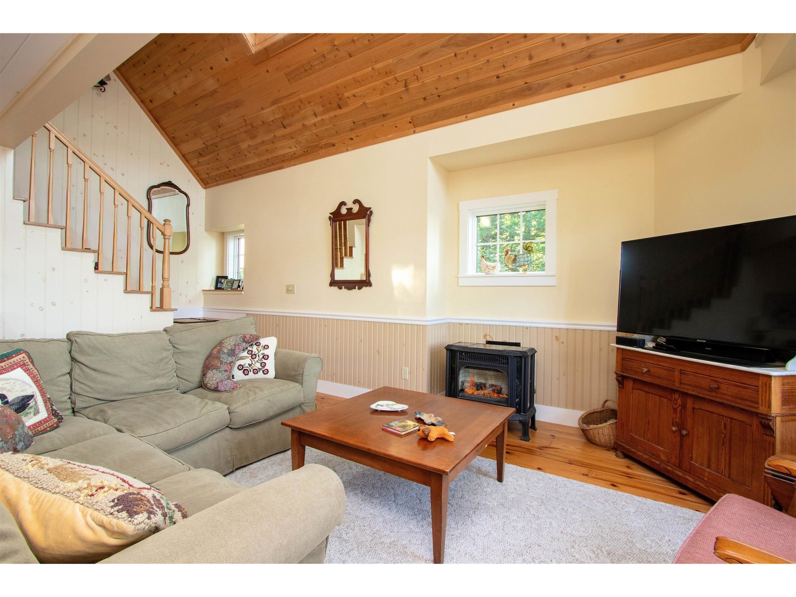 1320 Peacham Pond Road