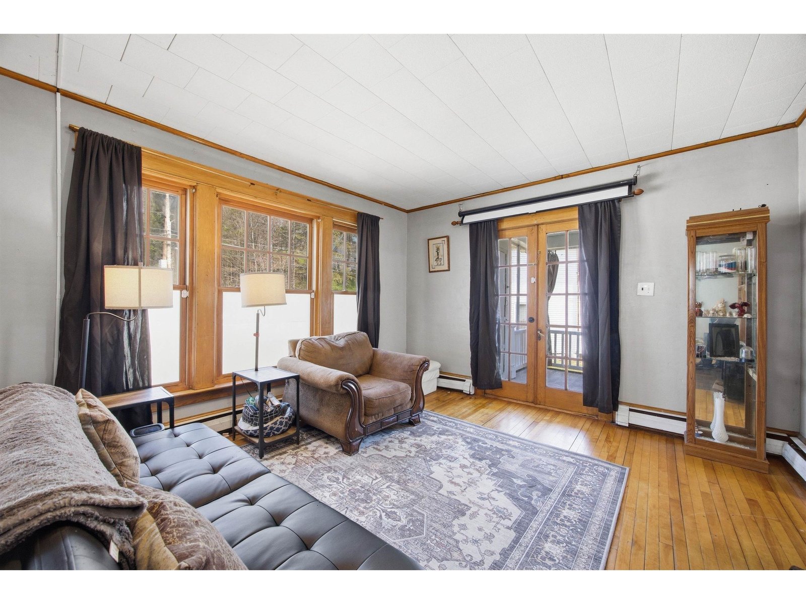 1327 Creamery Road