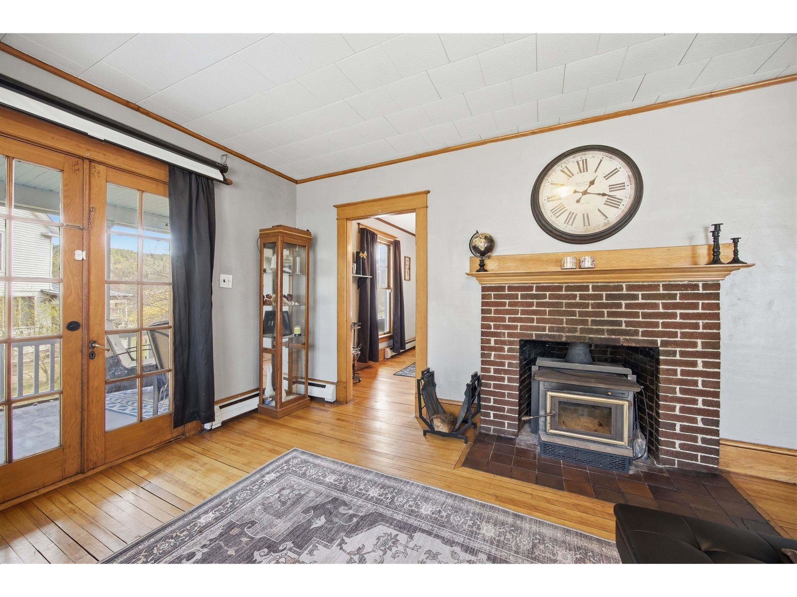 1327 Creamery Road