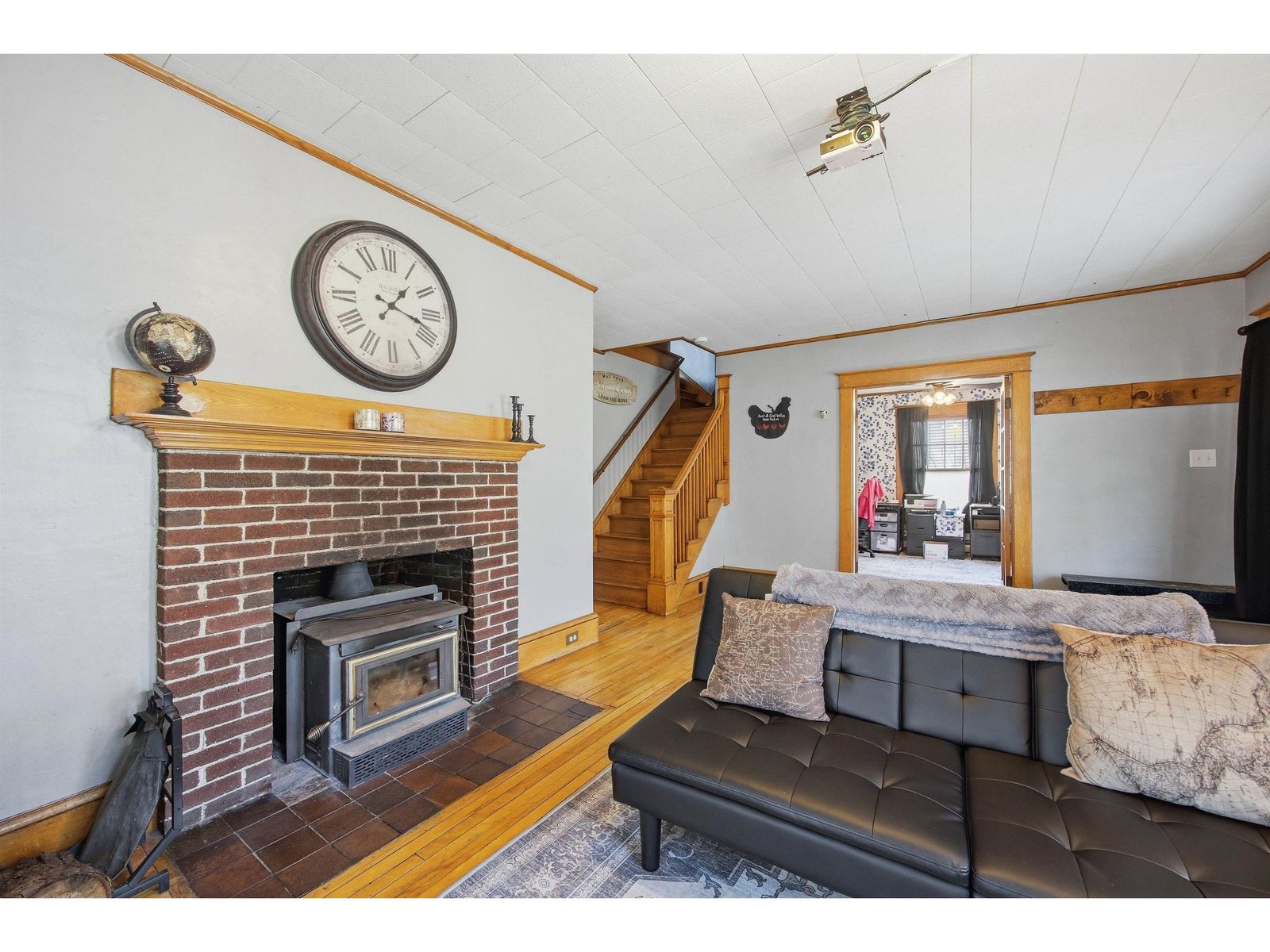1327 Creamery Road