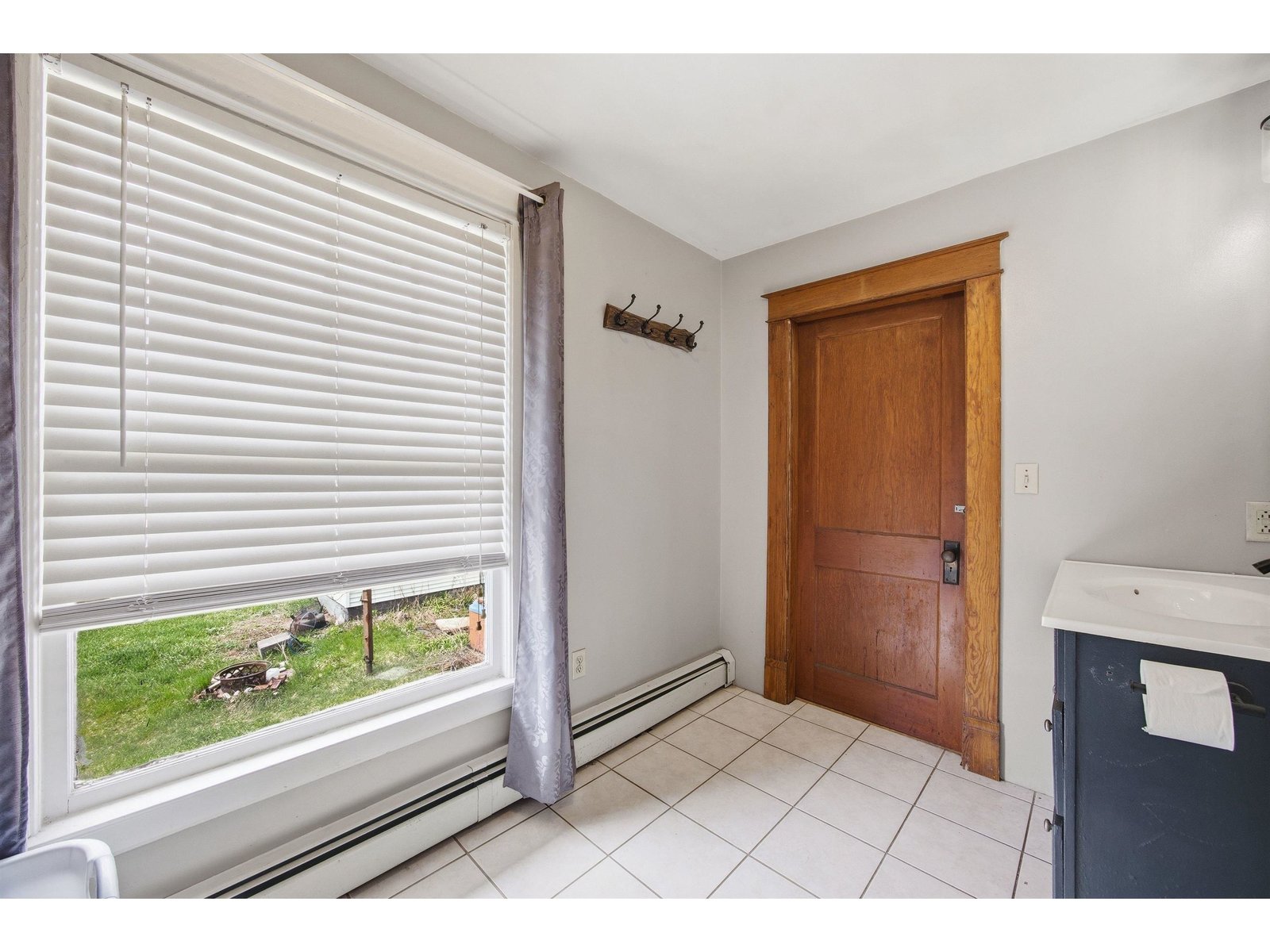 1327 Creamery Road
