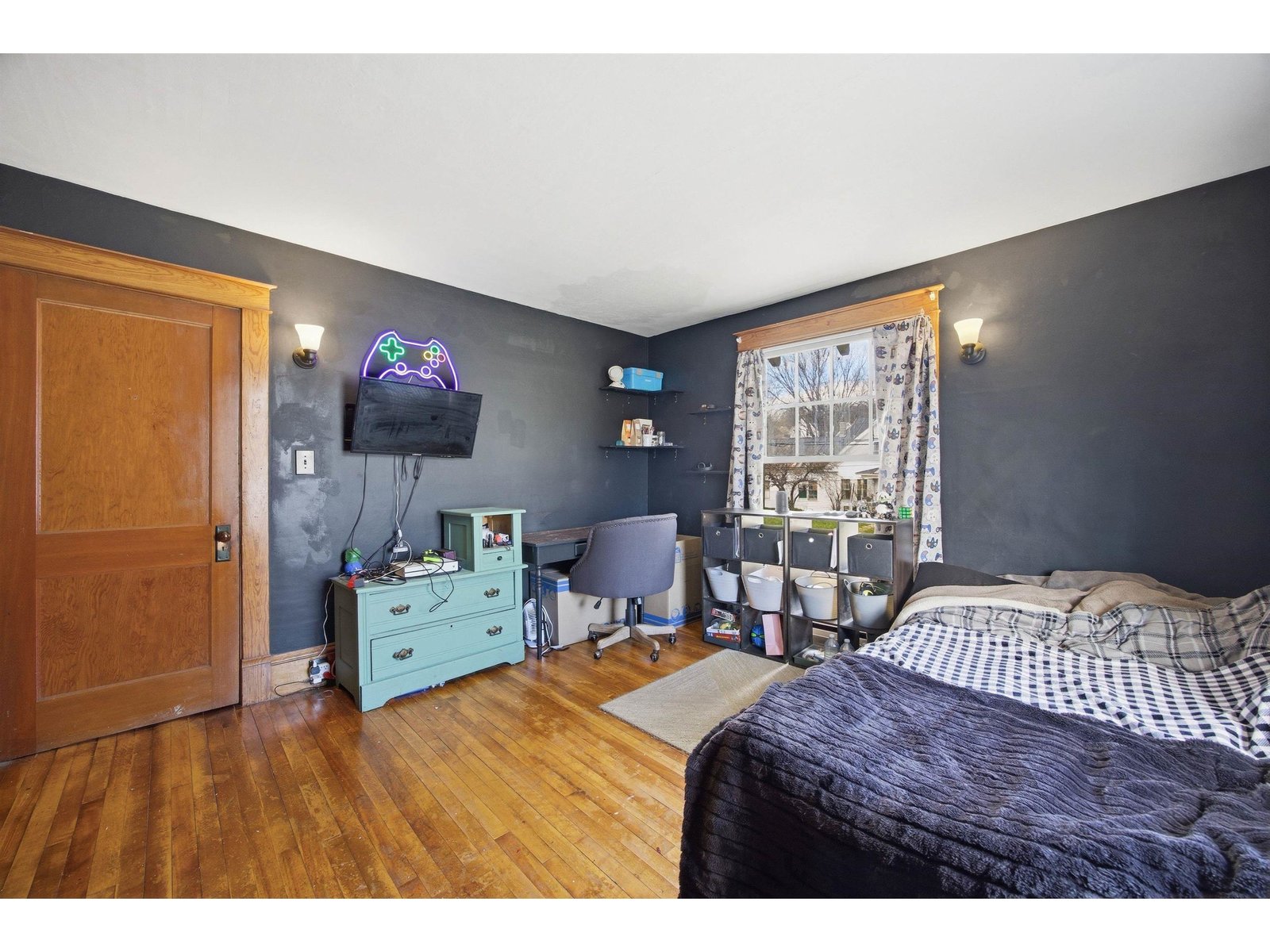 1327 Creamery Road