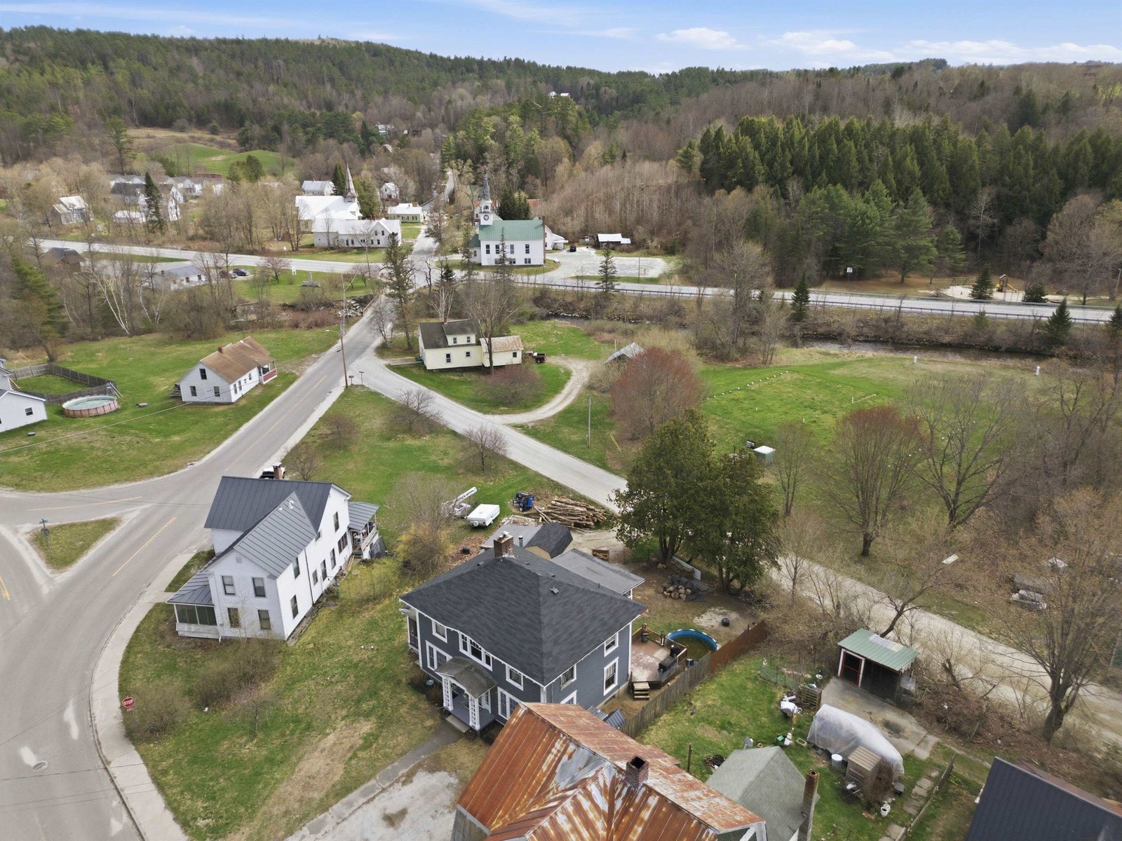 1327 Creamery Road