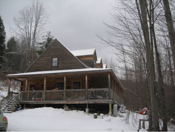 1327 Main Street North