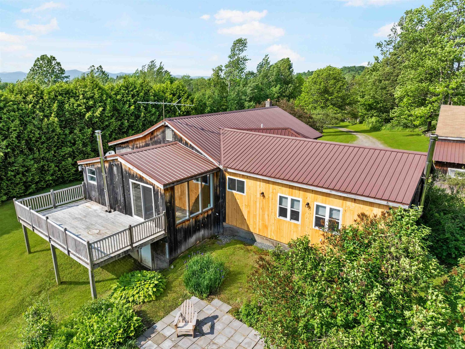 1329 W Hill Road