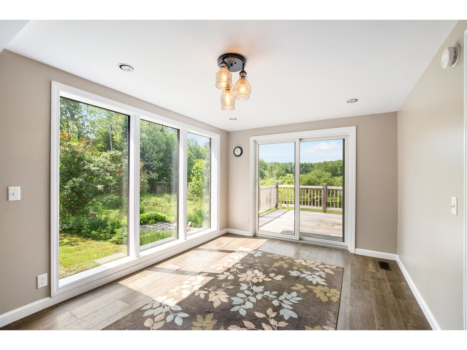 1329 W Hill Road