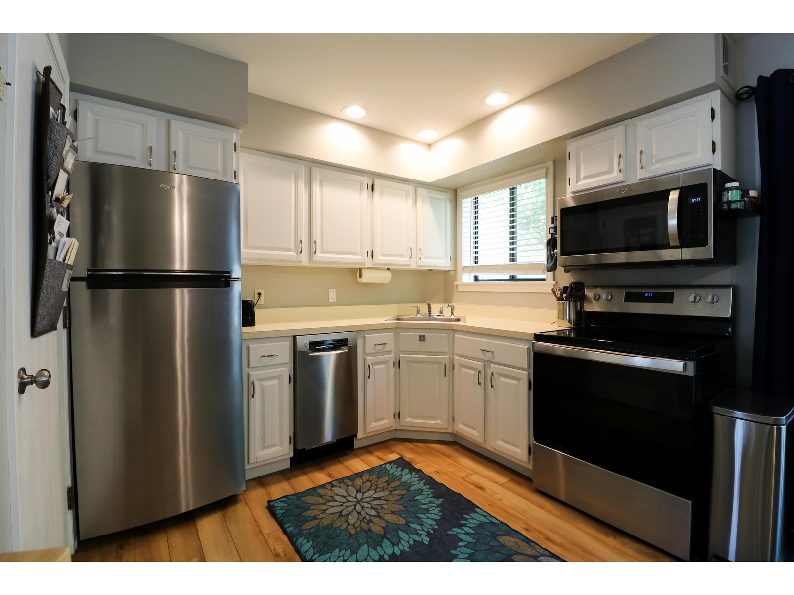 133 Colonial Drive, Unit 403