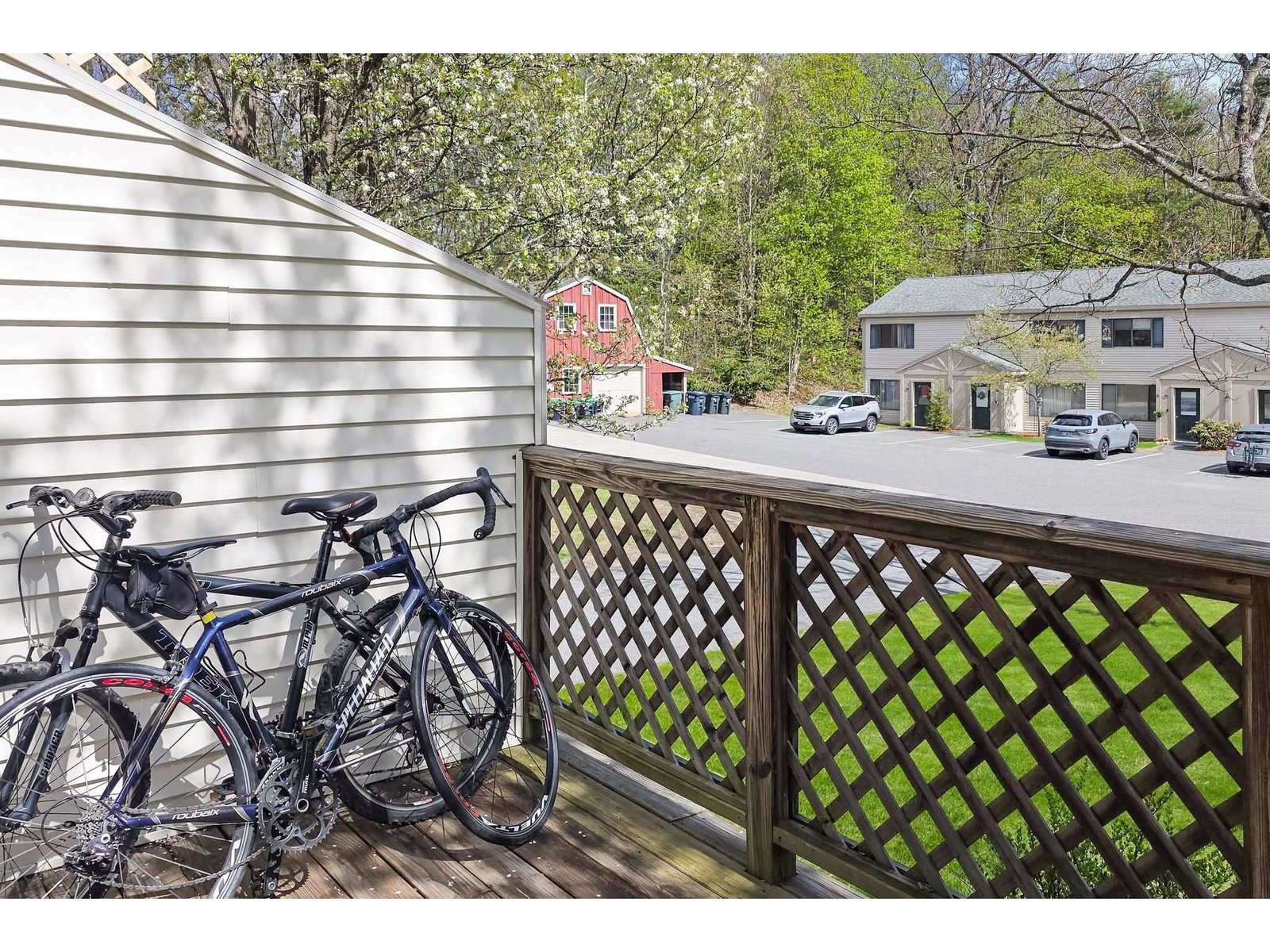 133 Colonial Drive, Unit 702