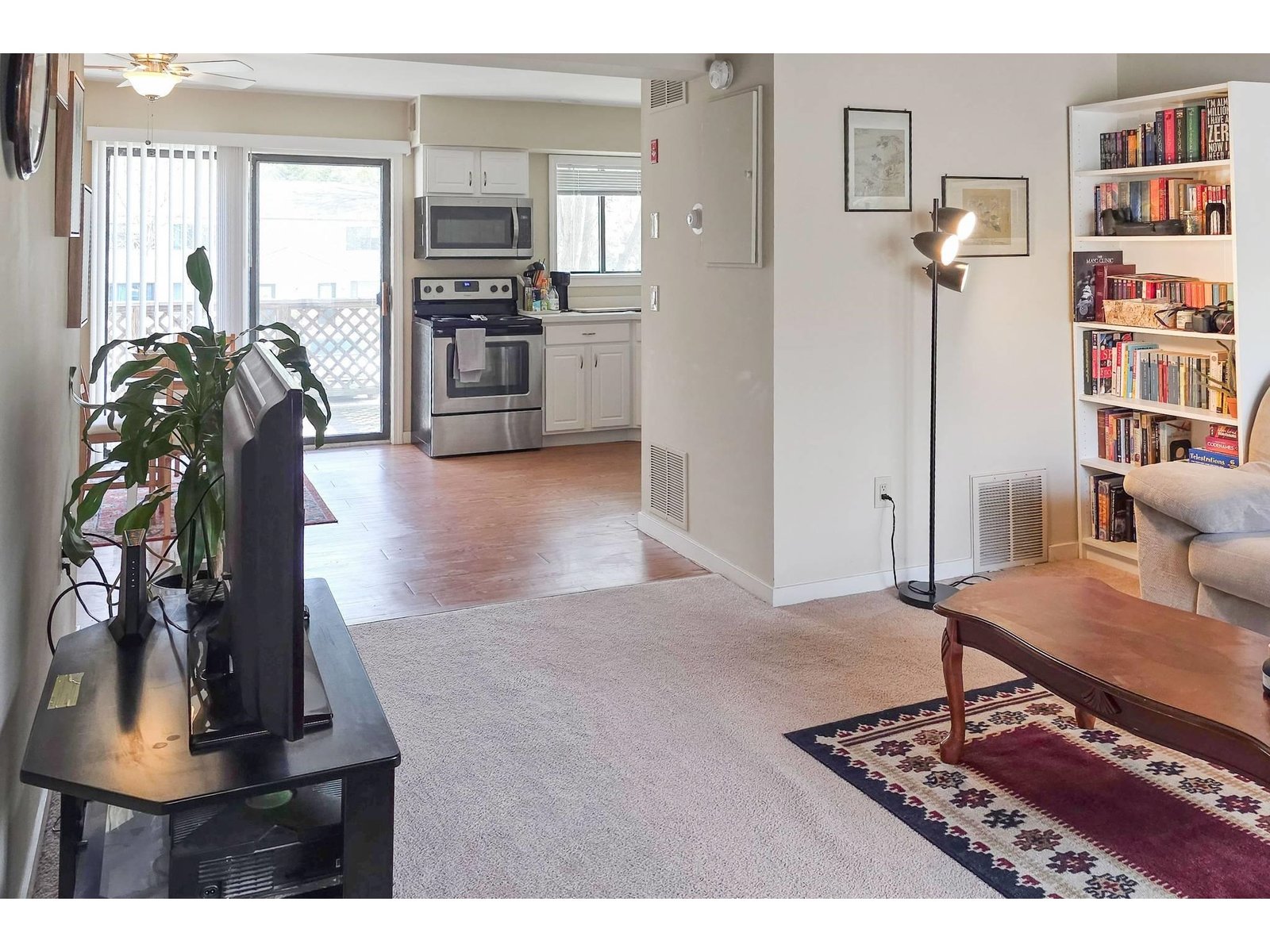 133 Colonial Drive, Unit 702