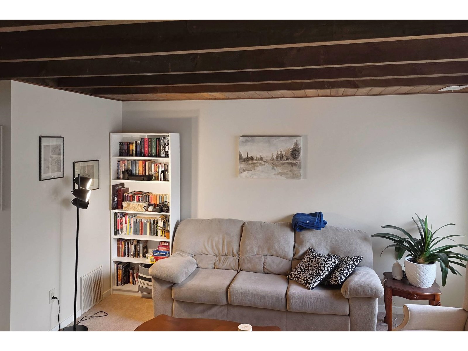 133 Colonial Drive, Unit 702
