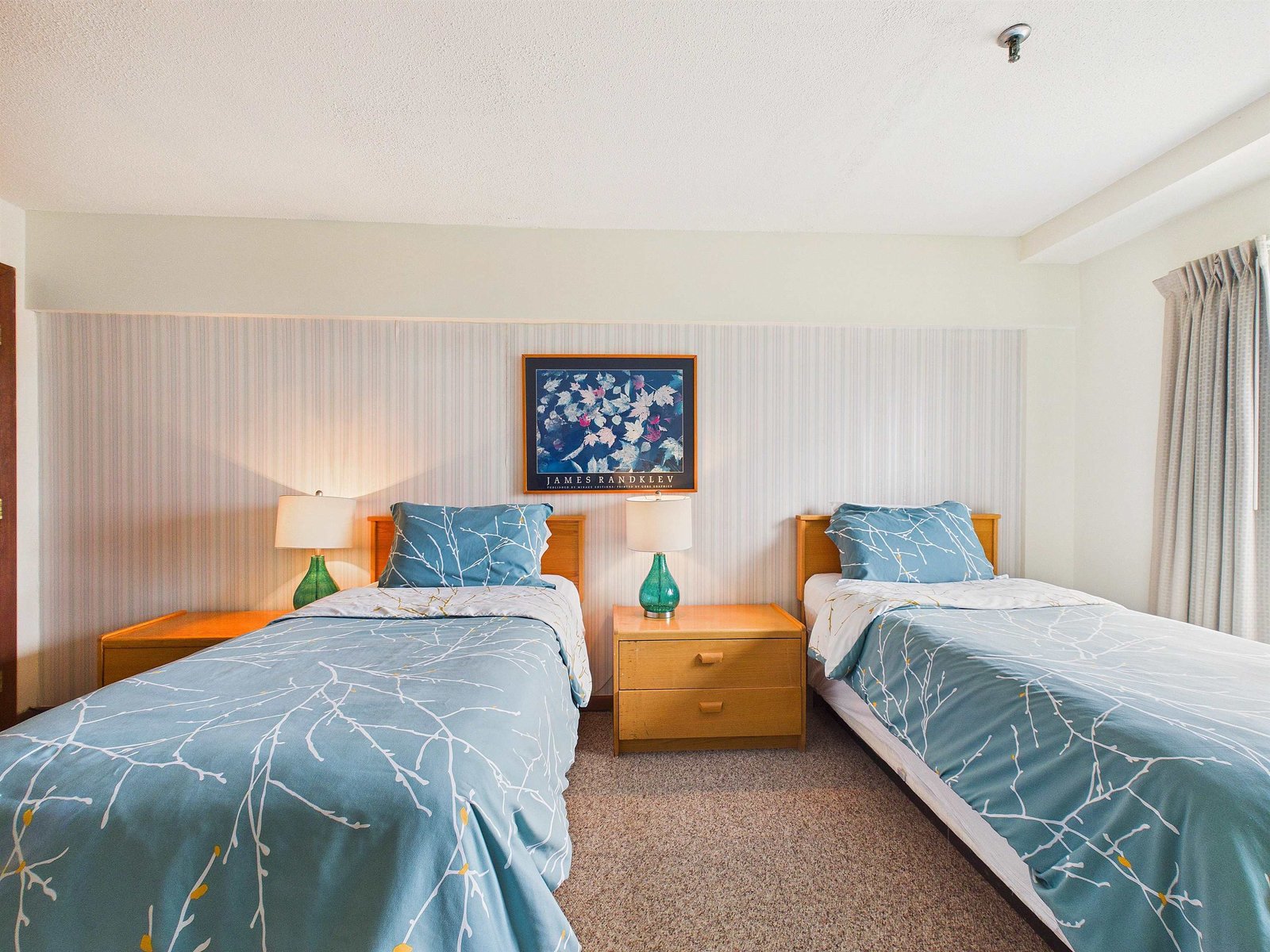133 East Mountain Road, Unit 3B07