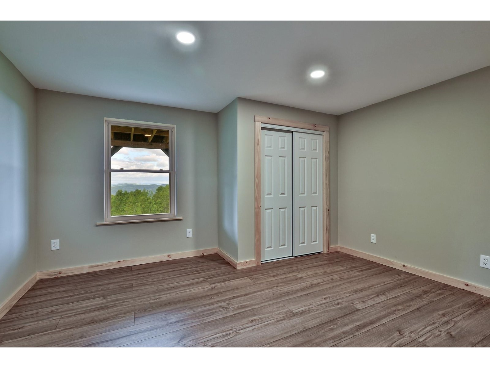 133 Rousseau Road