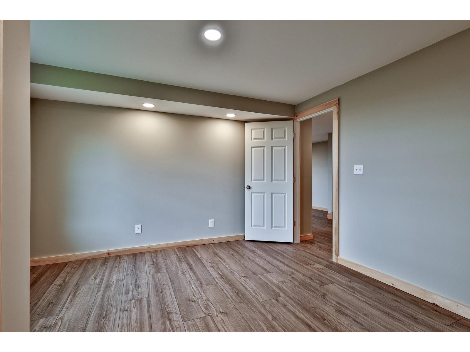 133 Rousseau Road