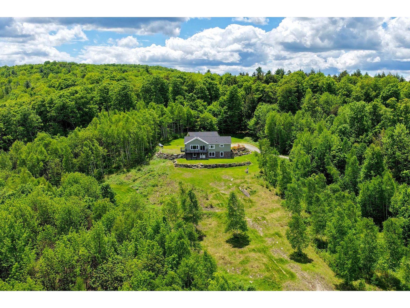 133 Rousseau Road