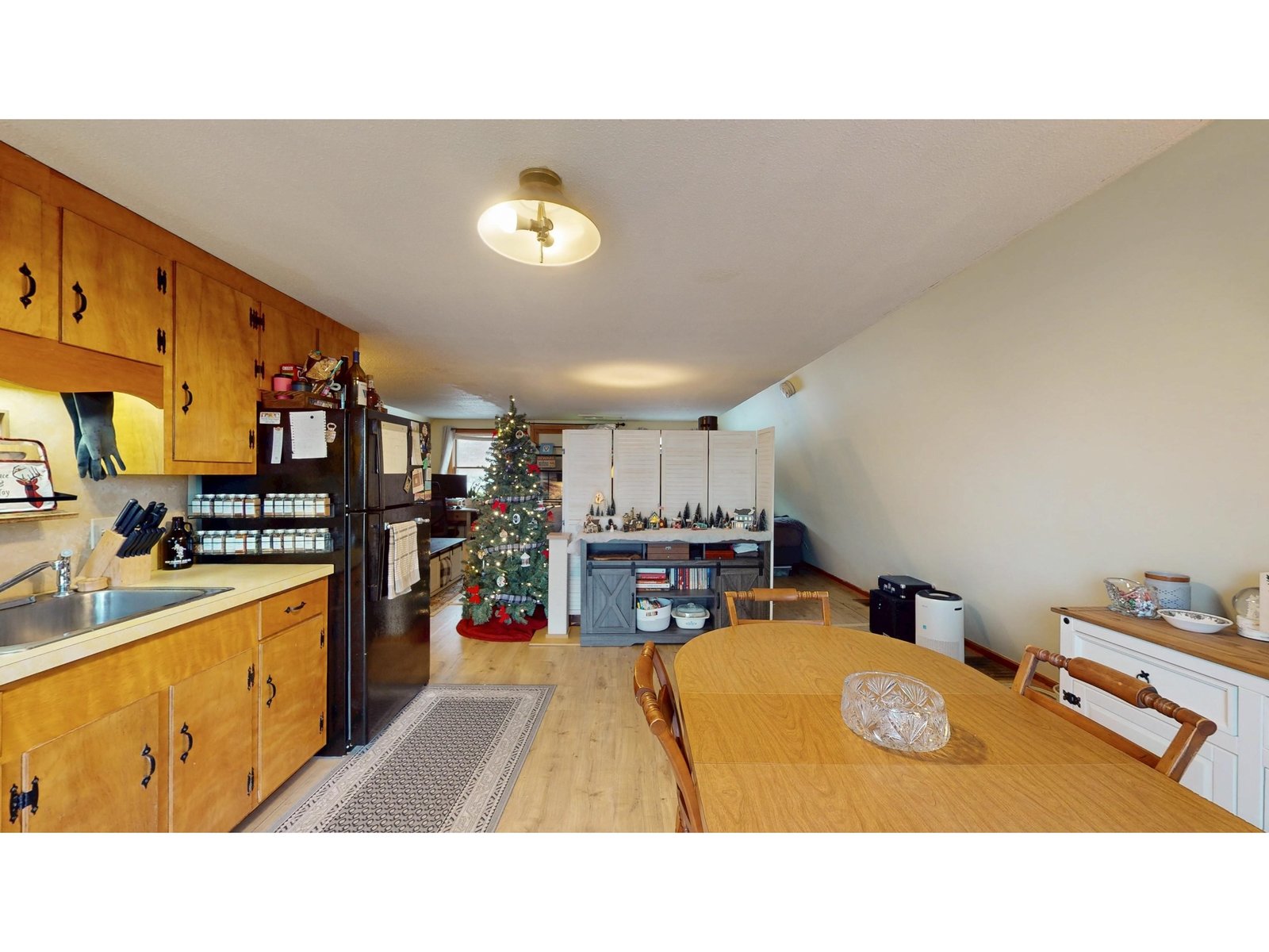 Garage Studio Apt