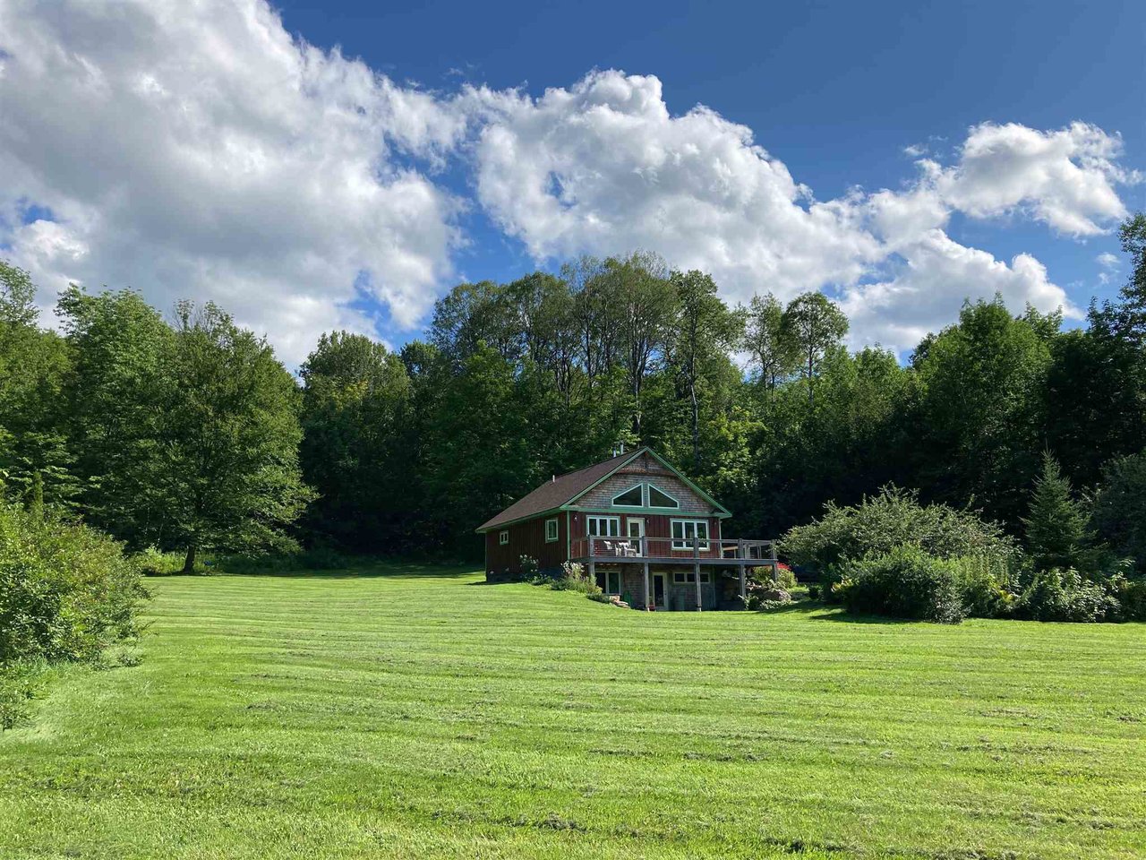 1332 Hayden Hill