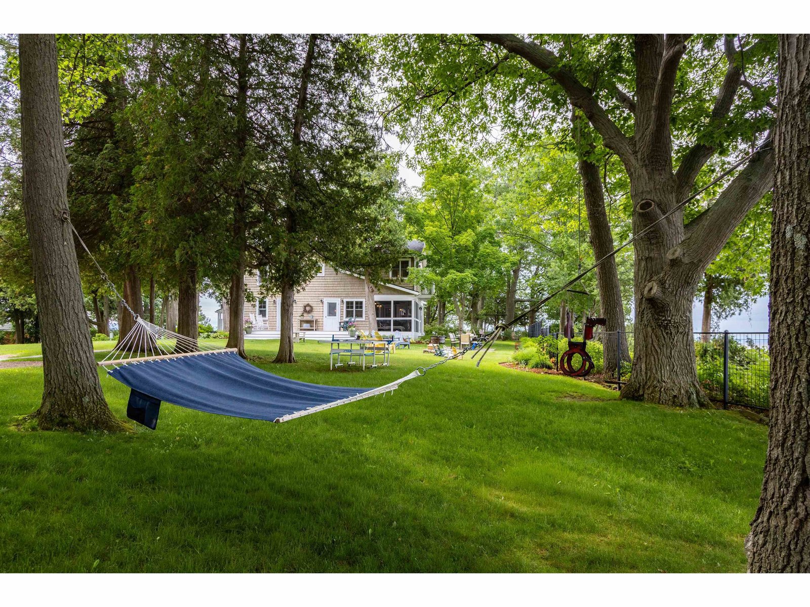 1333 Colchester Point Road