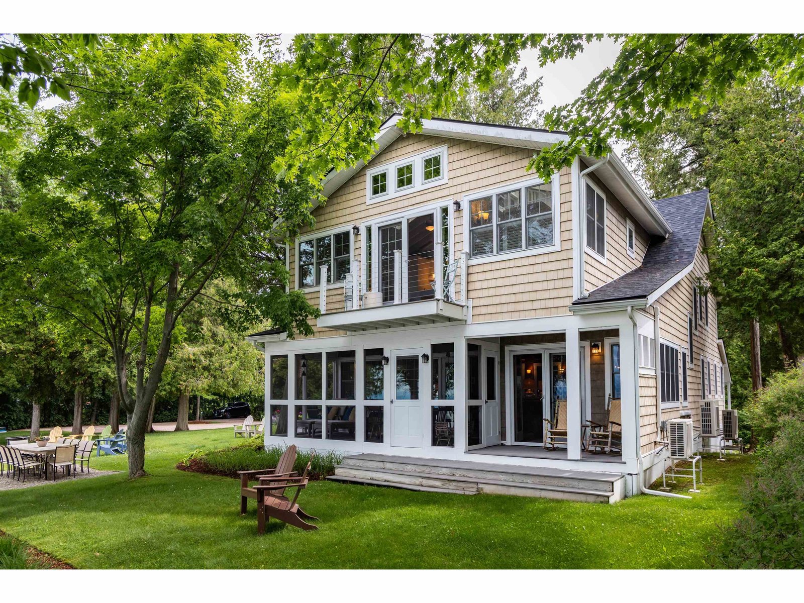 1333 Colchester Point Road