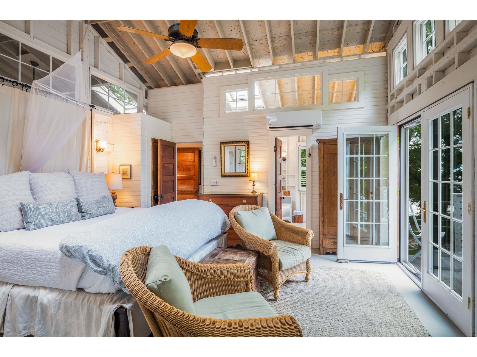 1333 Colchester Point Road