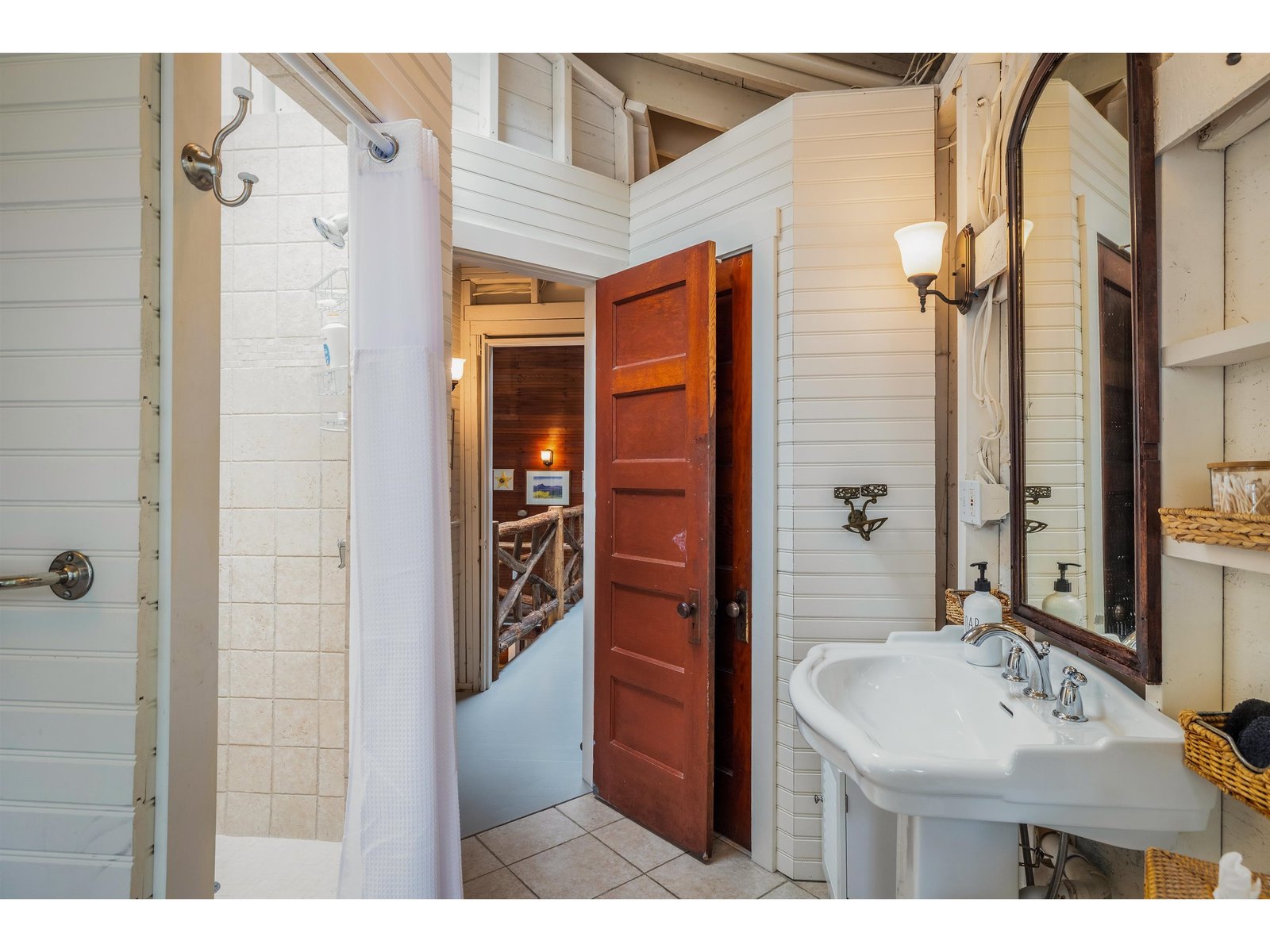 1333 Colchester Point Road