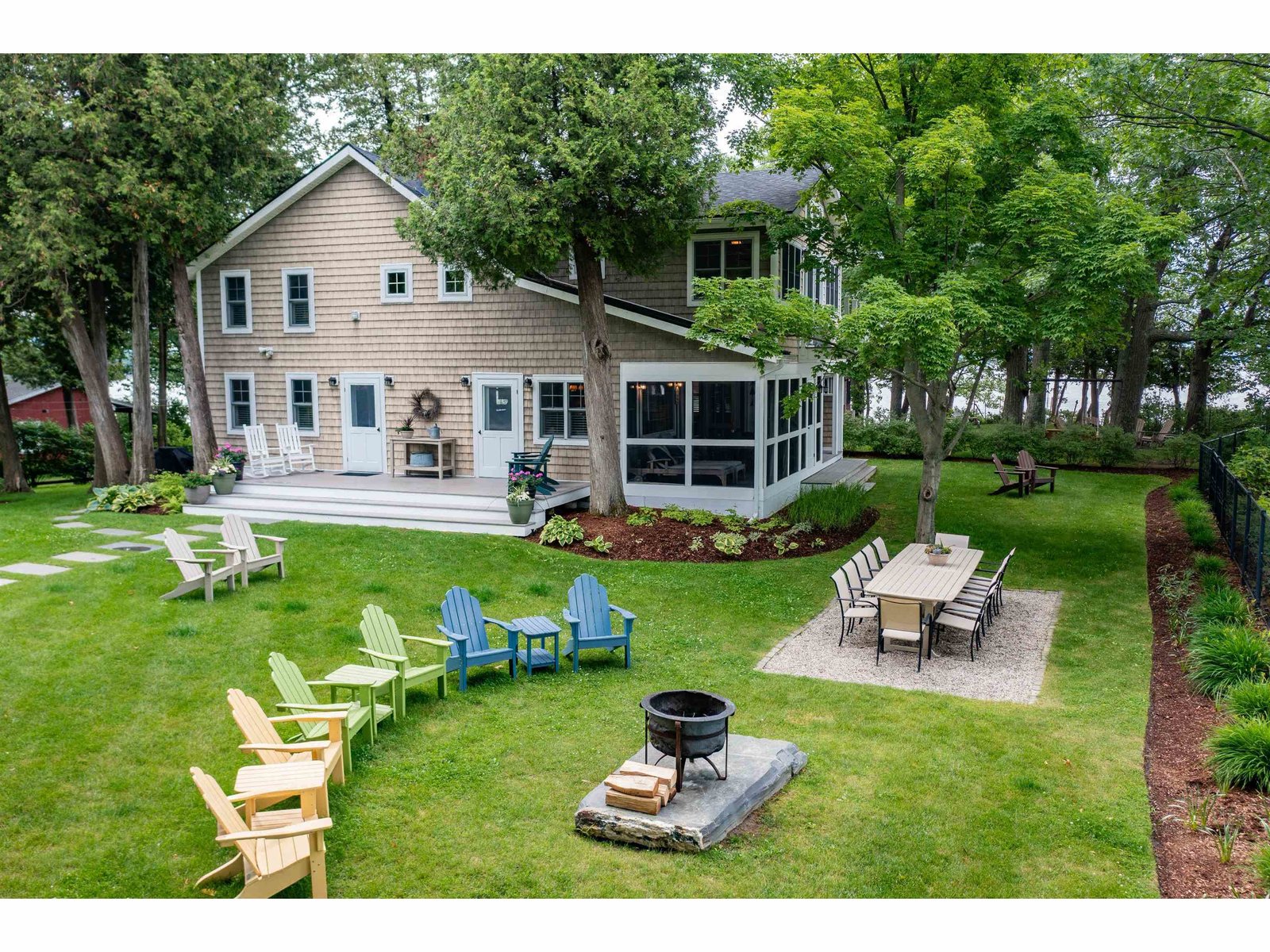 1333 Colchester Point Road