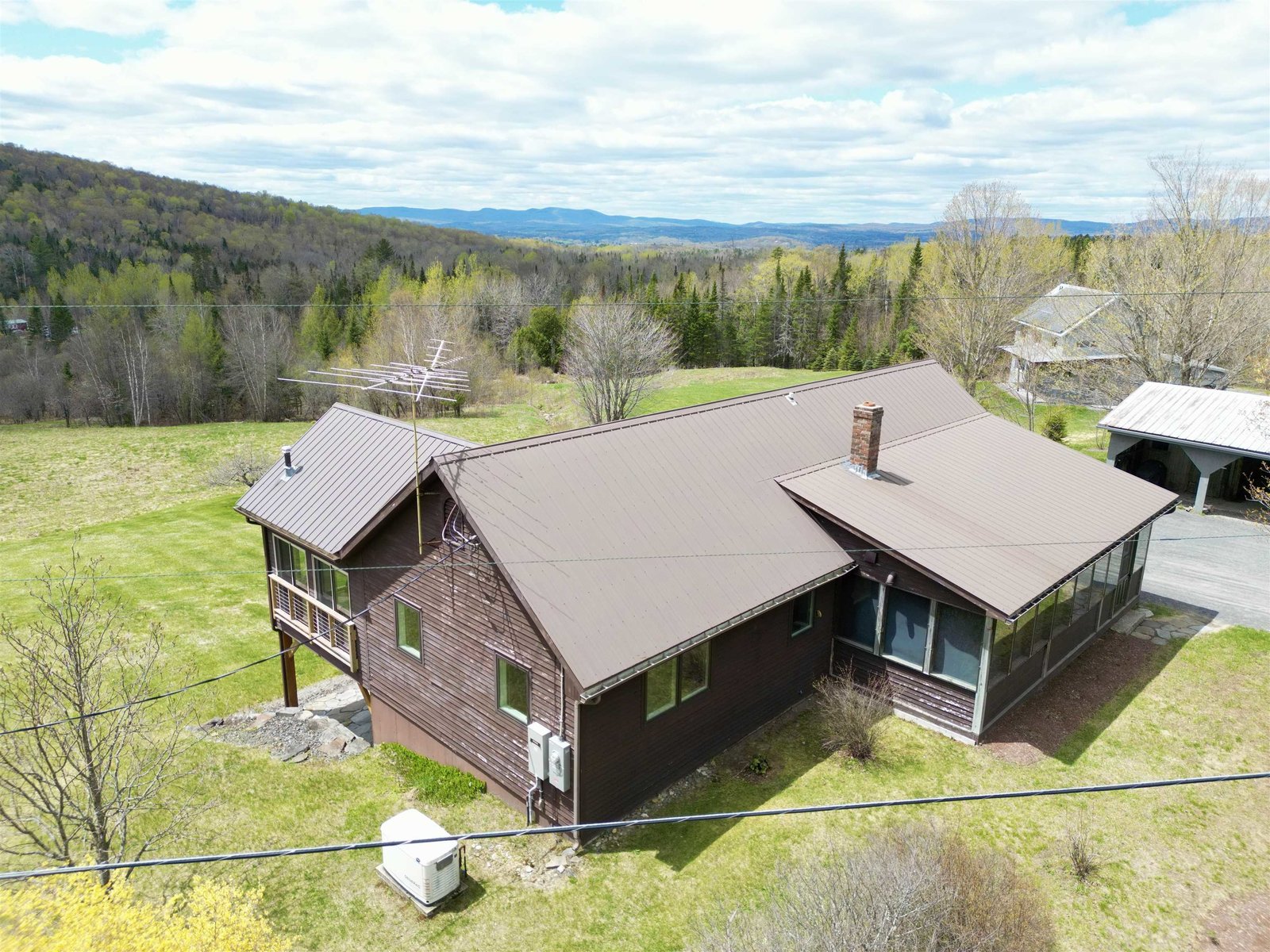 1333 Pinkham Road