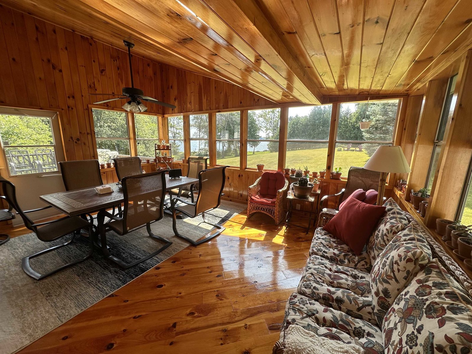 1343 Blockhouse Point Road