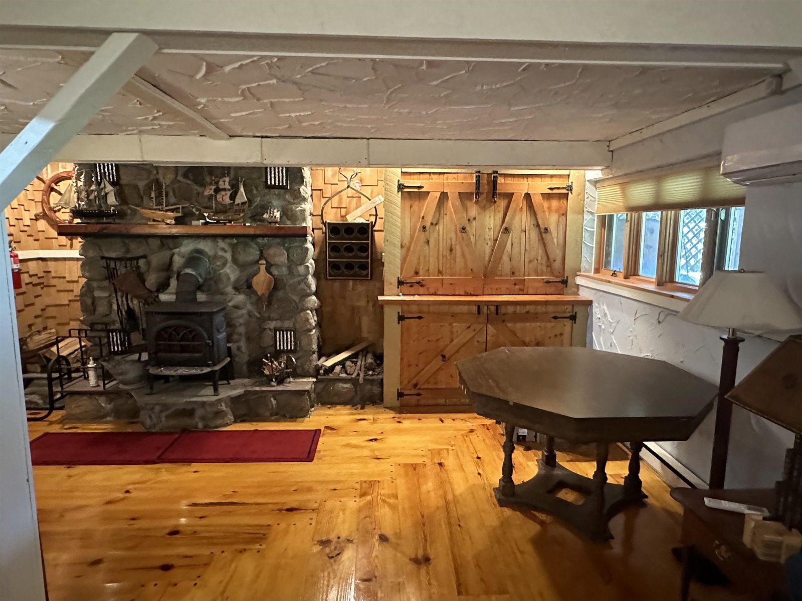1343 Blockhouse Point Road