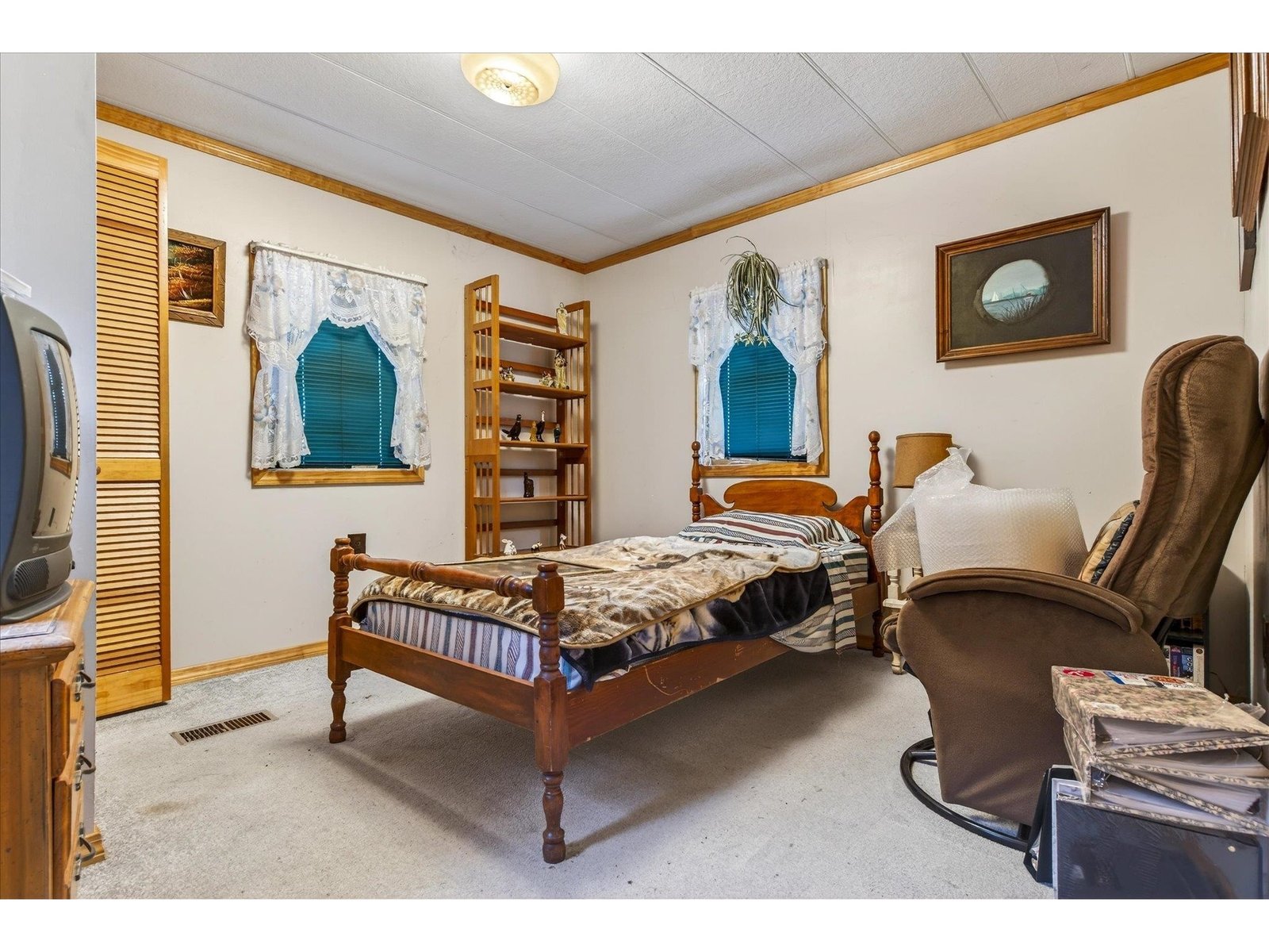 1343 Chelsea Road