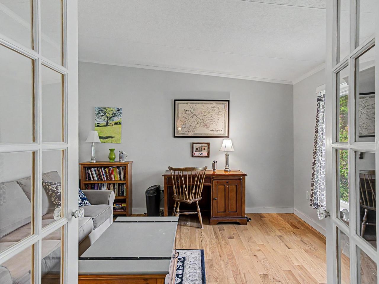 Sunny spacious den