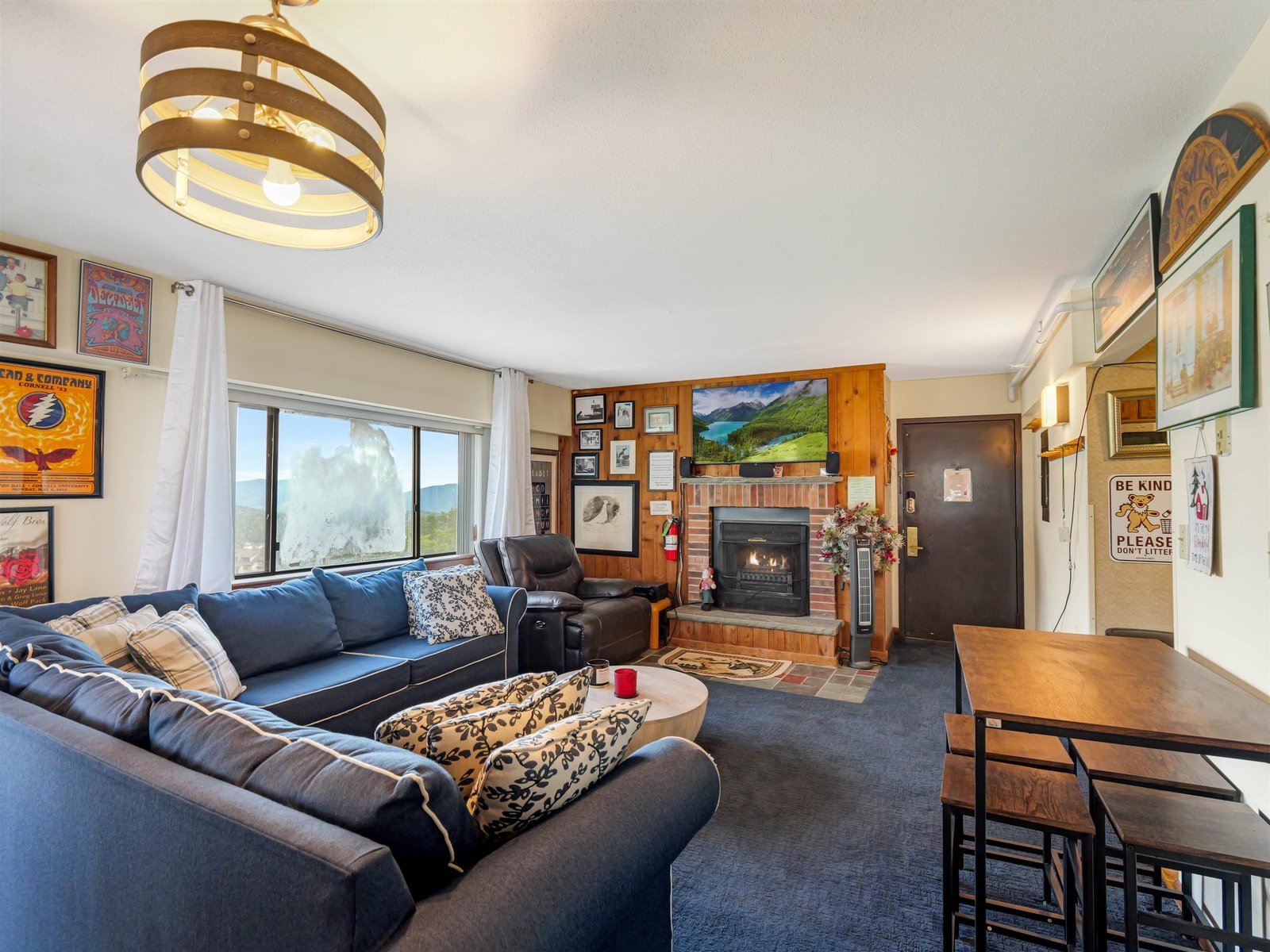 135 East Mountain Road, Unit 1G6