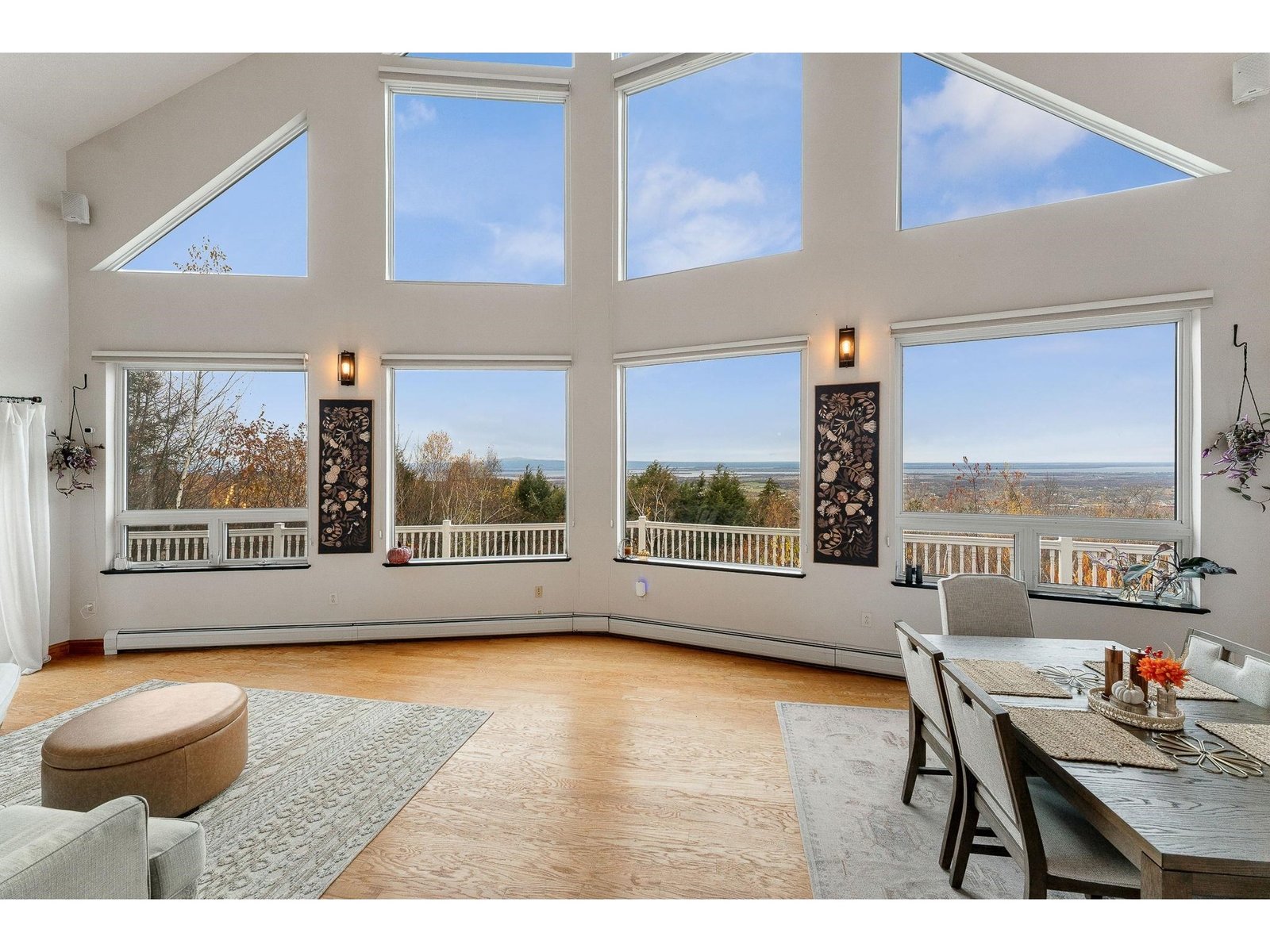 135 Hillcrest Heights