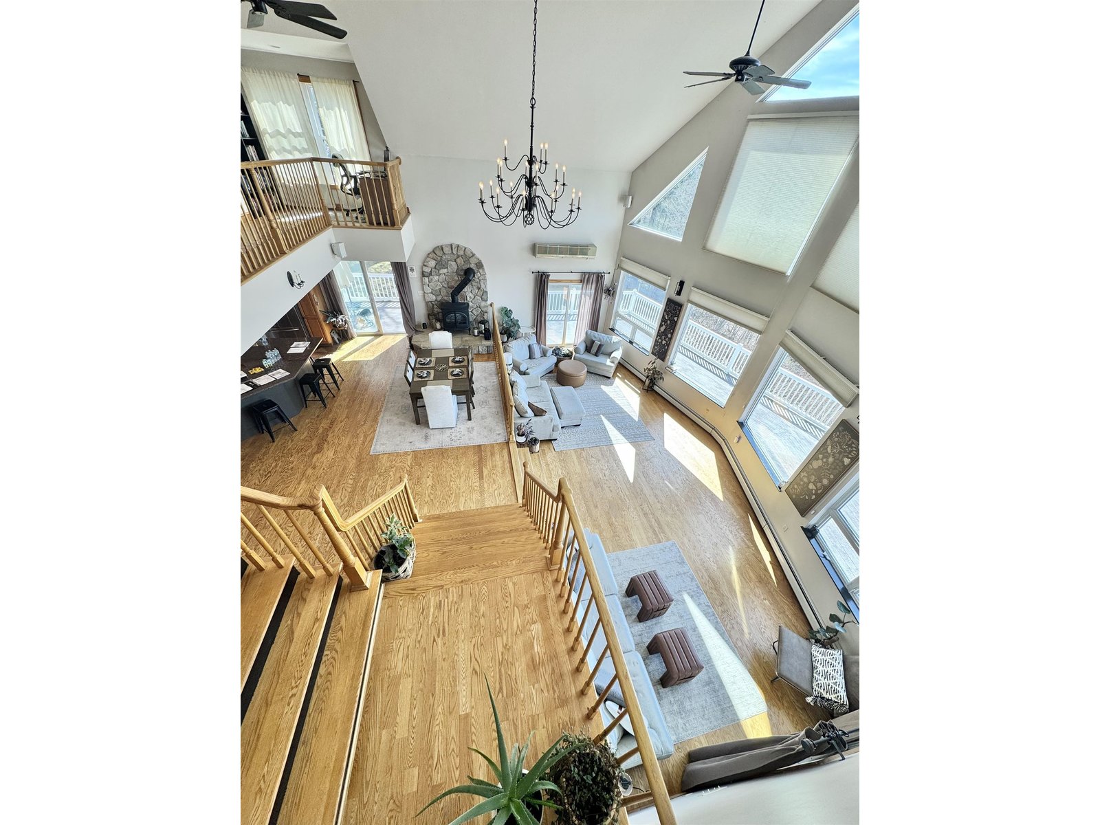 135 Hillcrest Heights