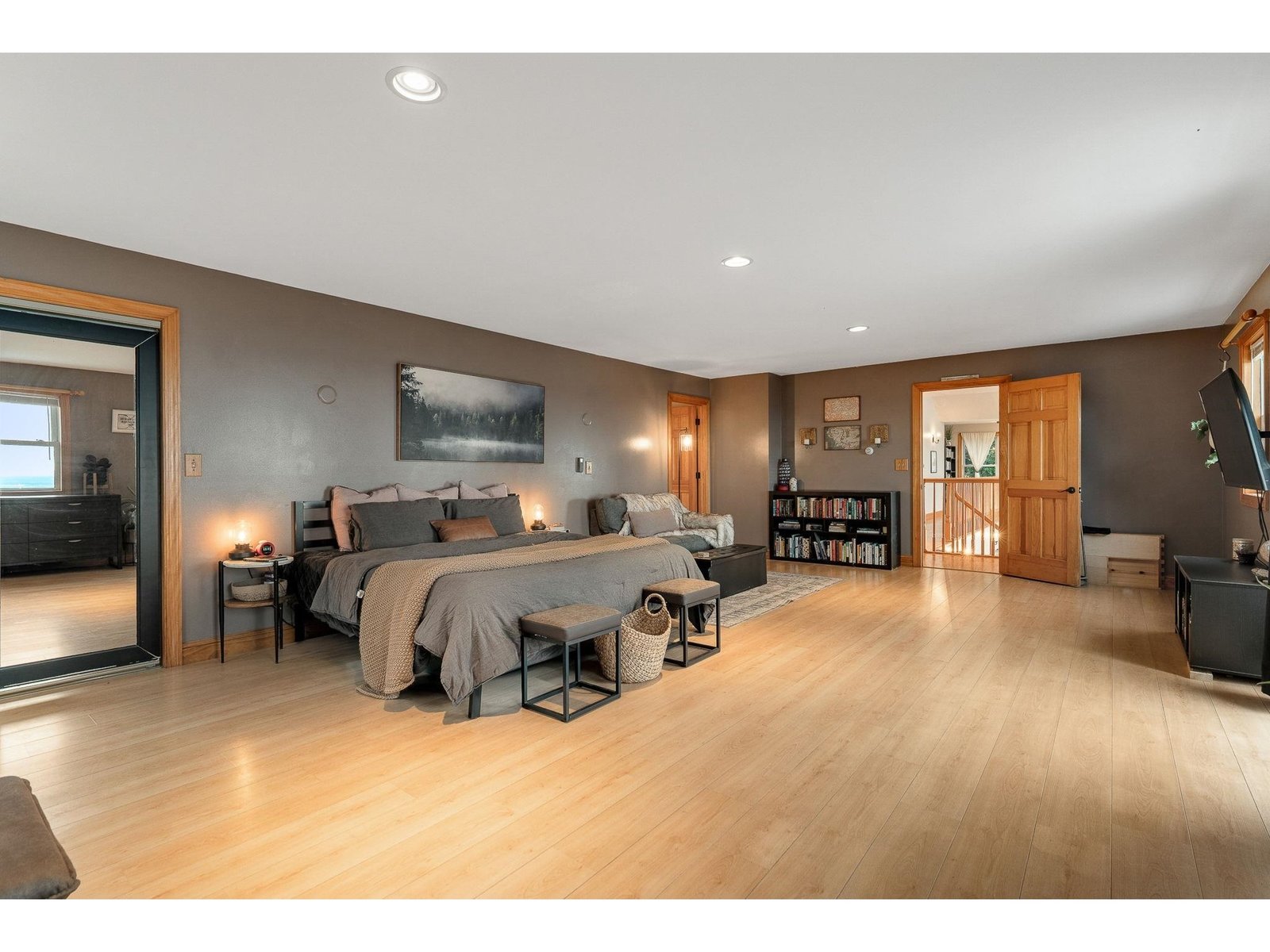 135 Hillcrest Heights