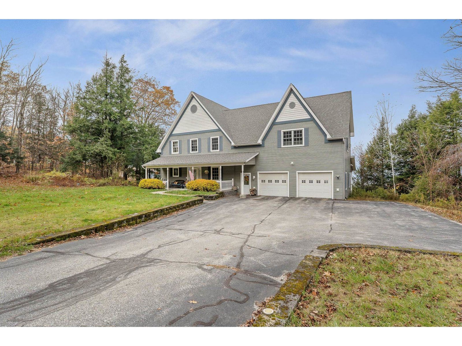 135 Hillcrest Heights