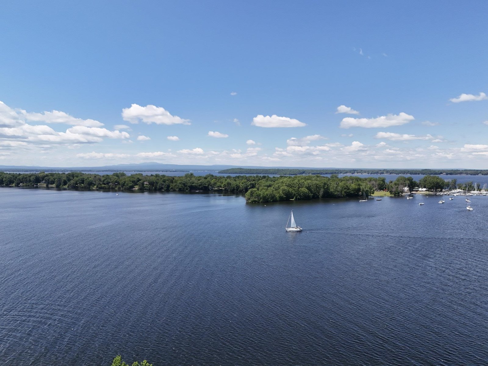 135 Savage Point North