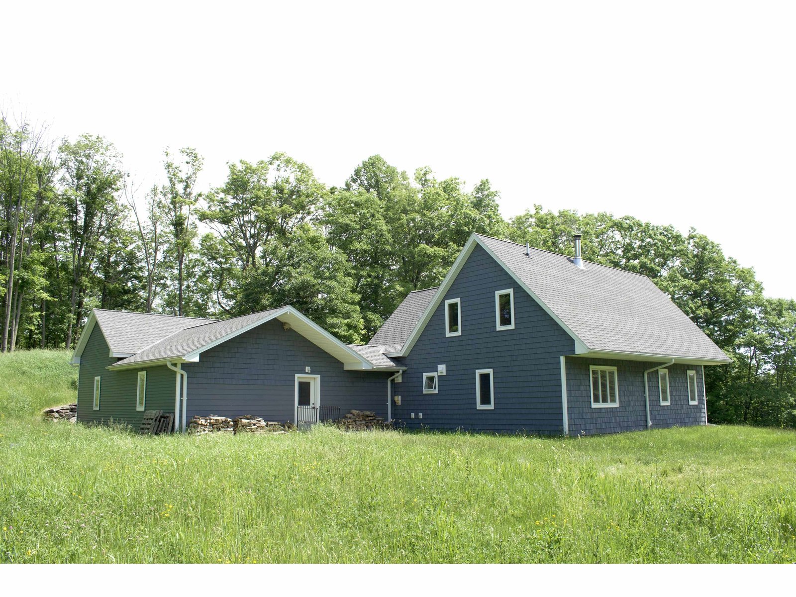 135 Stage Road